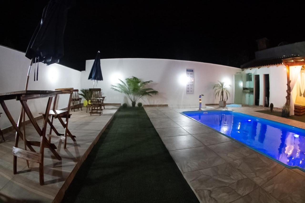 Pousada Loft Enseada Beach A 200Mt Da Praia Sao Francisco do Sul Exterior photo